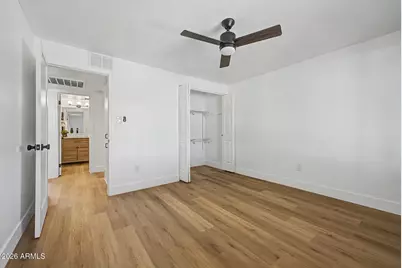 13615 N 18th Drive, Phoenix, AZ 85029 - Photo 23