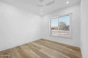 3719 W Evans Dr, Phoenix, AZ 85053 - Photo 23