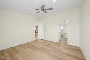 18254 W Peak View Rd, Surprise, AZ 85387 - Photo 17