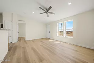 18254 W Peak View Rd, Surprise, AZ 85387 - Photo 9