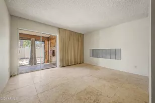913 E Laguna Dr, Tempe, AZ 85282 - Photo 17