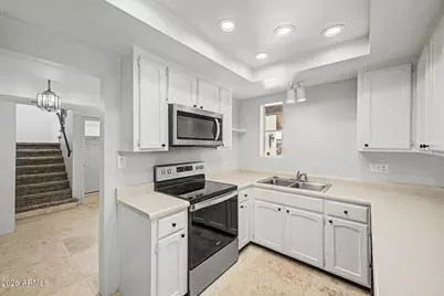 913 E Laguna Drive, Tempe, AZ 85282 - Photo 13