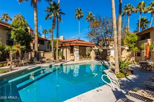 10410 N Cave Creek Rd, Phoenix, AZ 85020 - Photo 23