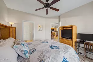 10410 N Cave Creek Rd, Phoenix, AZ 85020 - Photo 13