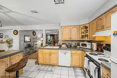 5515 W Hatcher Road, Glendale, AZ 85302 - Photo 13