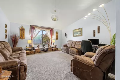 5515 W Hatcher Road, Glendale, AZ 85302 - Photo 9