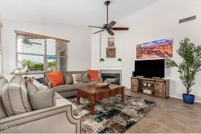 7724 W Topeka Drive W, Glendale, AZ 85308 - Photo 9