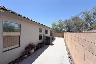 1106 S Fresno Ct, Chandler, AZ 85286 - Photo 17