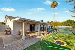 3907 W Paradise Dr, Phoenix, AZ 85029 - Photo 29