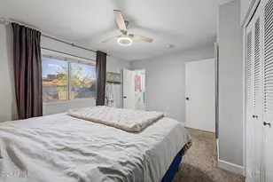 3907 W Paradise Dr, Phoenix, AZ 85029 - Photo 17
