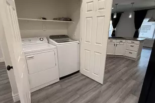 7401 W Arrowhead Clubhouse Dr, Glendale, AZ 85308 - Photo 13