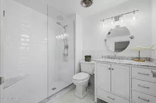 2201 N Central Ave, Phoenix, AZ 85004 - Photo 23