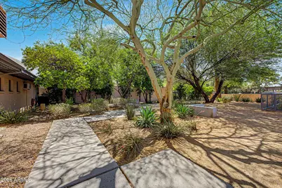 2201 N Central Avenue #3D, Phoenix, AZ 85004 - Photo 29