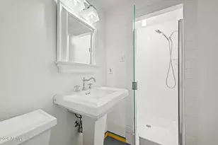 2201 N Central Ave, Phoenix, AZ 85004 - Photo 23