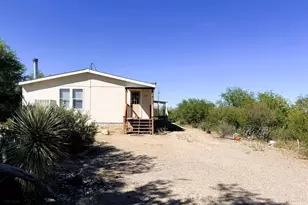 1924 E Blackberry Ln, Huachuca City, AZ 85616 - Photo 3