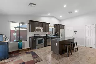 6908 W Sierra Vista Dr, Glendale, AZ 85303 - Photo 9