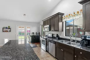 6908 W Sierra Vista Dr, Glendale, AZ 85303 - Photo 11