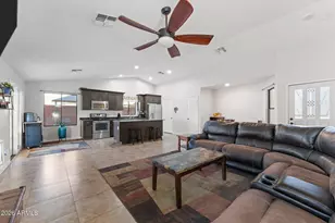 6908 W Sierra Vista Dr, Glendale, AZ 85303 - Photo 13