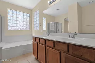 21067 E Desert Hills Circle, Queen Creek, AZ 85142 - Photo 17
