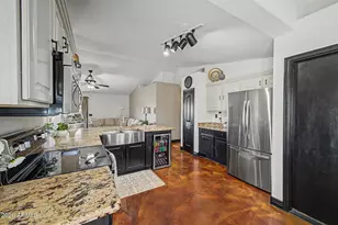 2712 W Wayland Dr, Phoenix, AZ 85041 - Photo 9