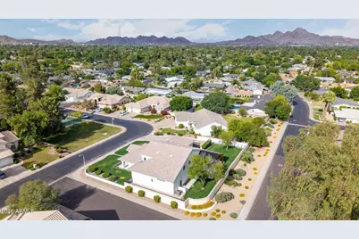 1321 W Gardenia Avenue, Phoenix, AZ 85021 - Photo 89