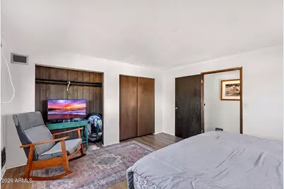 2142 W Meadow Drive, Phoenix, AZ 85023 - Photo 29