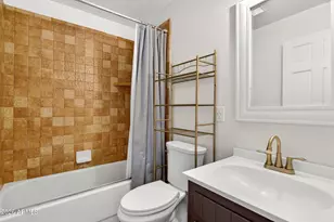 2142 W Meadow Dr, Phoenix, AZ 85023 - Photo 27