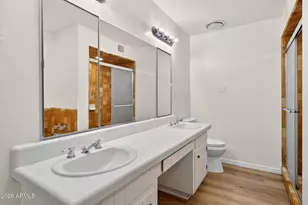 2142 W Meadow Dr, Phoenix, AZ 85023 - Photo 23