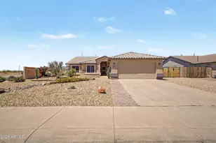 10852 W Harmony Ln, Peoria, AZ 85373 - Photo 35