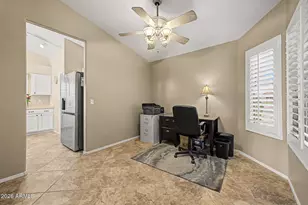 10852 W Harmony Ln, Peoria, AZ 85373 - Photo 13