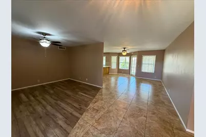 18730 N 98th Lane, Peoria, AZ 85382 - Photo 13