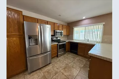 18730 N 98th Lane, Peoria, AZ 85382 - Photo 7