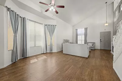 12926 W Cheery Lynn Road, Avondale, AZ 85392 - Photo 7