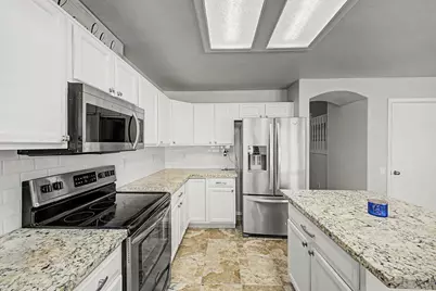 12926 W Cheery Lynn Road, Avondale, AZ 85392 - Photo 13