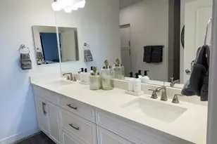 2511 W Queen Creek Rd, Chandler, AZ 85248 - Photo 53