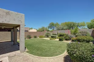 4726 E Mossman Rd, Phoenix, AZ 85050 - Photo 15