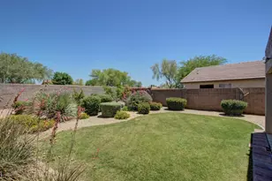 4726 E Mossman Rd, Phoenix, AZ 85050 - Photo 13