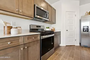 22077 N Dawn Vw Dr, Maricopa, AZ 85139 - Photo 17