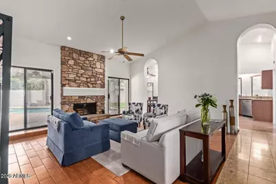 19033 N 73rd Drive, Glendale, AZ 85308 - Photo 9