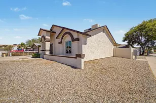 6937 W Sheila Ln, Phoenix, AZ 85033 - Photo 5