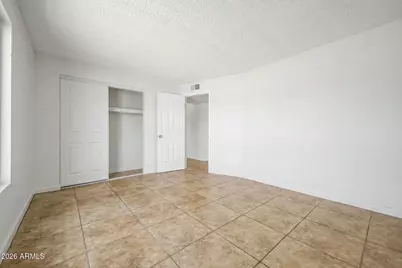 6937 W Sheila Lane, Phoenix, AZ 85033 - Photo 27