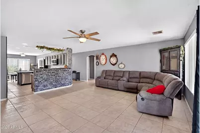 528 S 111th Place, Mesa, AZ 85208 - Photo 5
