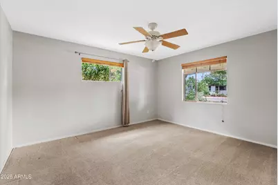 3827 E Weldon Avenue, Phoenix, AZ 85018 - Photo 35