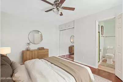 3827 E Weldon Avenue, Phoenix, AZ 85018 - Photo 11