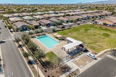 12744 N 146th Lane, Surprise, AZ 85379 - Photo 55