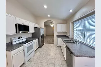 1325 E Cathedral Rock Drive, Phoenix, AZ 85048 - Photo 5