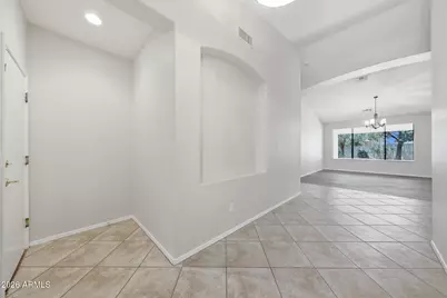 8216 W Crocus Drive, Peoria, AZ 85381 - Photo 13