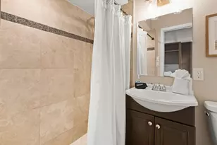 6419 E Cambridge Ave, Scottsdale, AZ 85257 - Photo 15