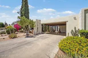 4316 E Piccadilly Rd, Phoenix, AZ 85018 - Photo 1