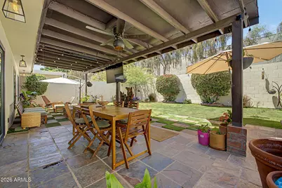 4316 E Piccadilly Road, Phoenix, AZ 85018 - Photo 23